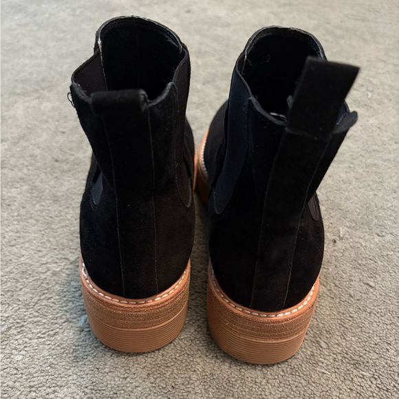 Silent D Uvika Suede Chelsea Boots - Picture 6 of 10